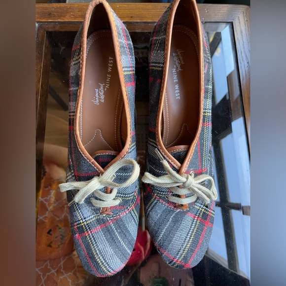 VIVIENNE WESTWOOD for Nine West TARTAN PLAID Fabric & Leather Tie Heels Size 9.5 - Picture 10 of 11
